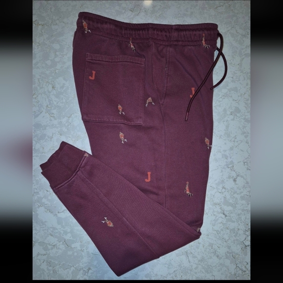 Air Jordan Essentials Graphic Fleece Holiday Sweatpants - Picture 3 of 7